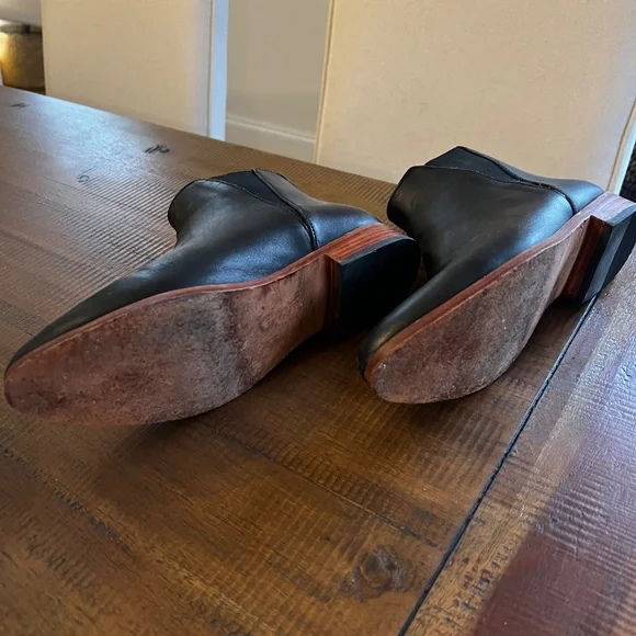 Black ankle boots from Nisolo, size 8.5 - Picture 4 of 4